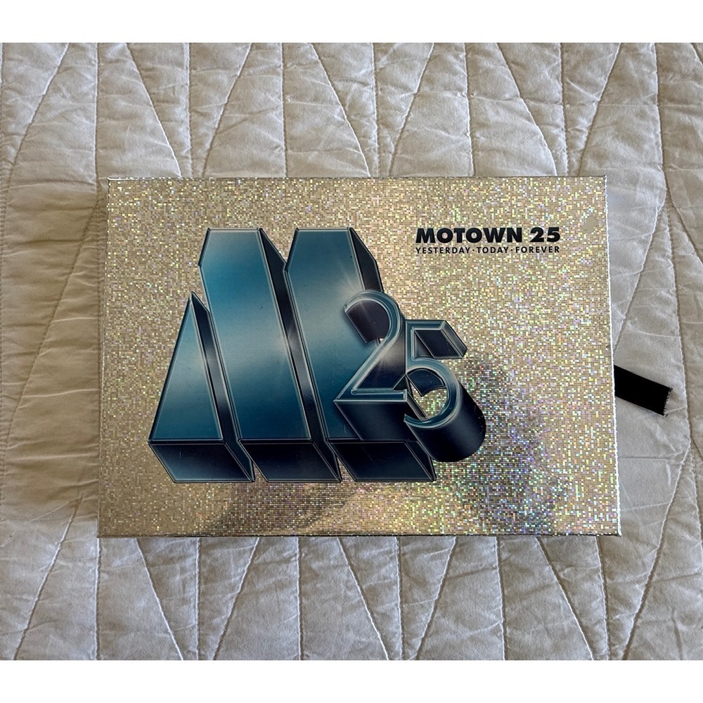 Motown 25 Yesterday Today Forever 25th Anniversary Box Set VHS Cassette